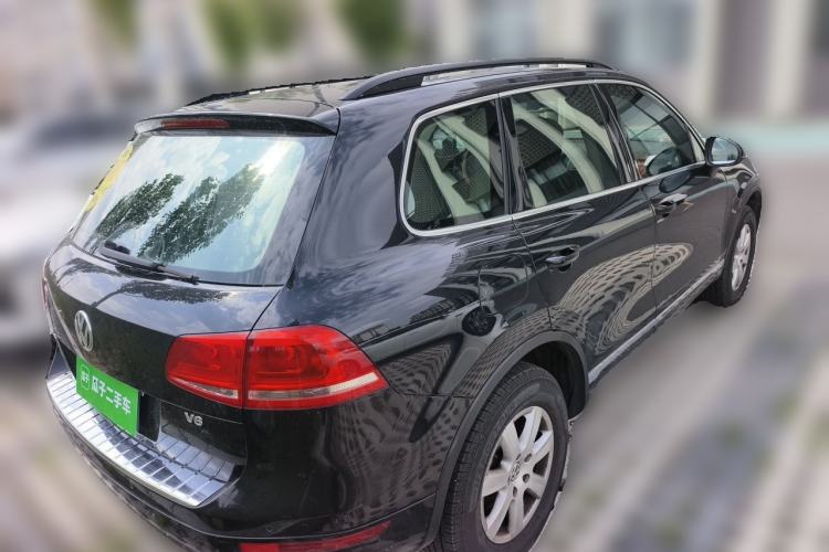 Used Volkswagen Touareg  Rear Right 45 Deg