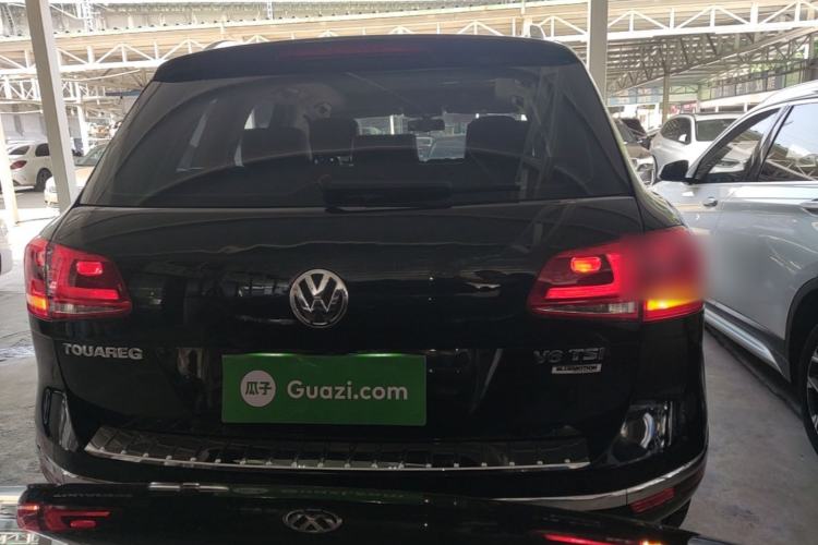 Used Volkswagen Touareg 2015 3.0 TSI Standard Model Rear