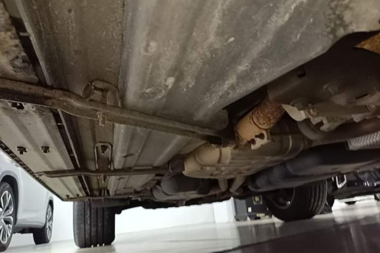 Used Volkswagen Touareg 2015 3.0 TSI Standard Model Right Side Sill