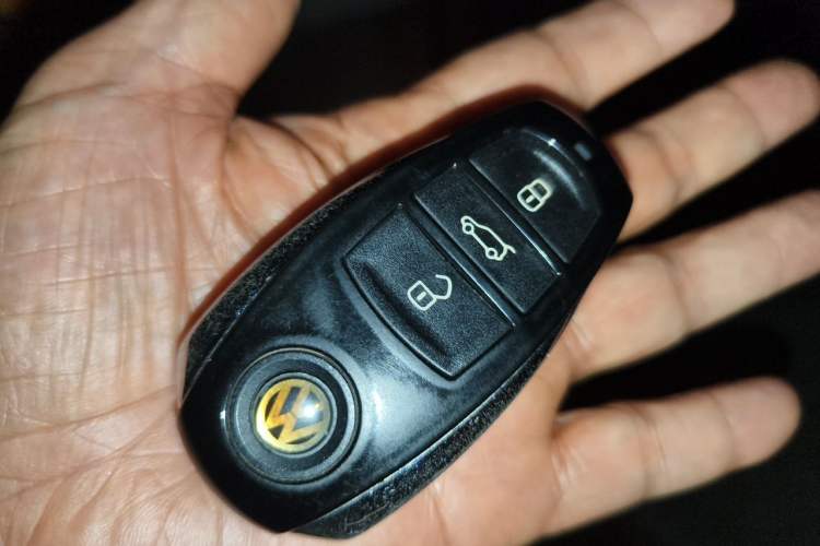 Used Volkswagen Touareg 2015 3.0 TSI Luxury Model Vehicle Key