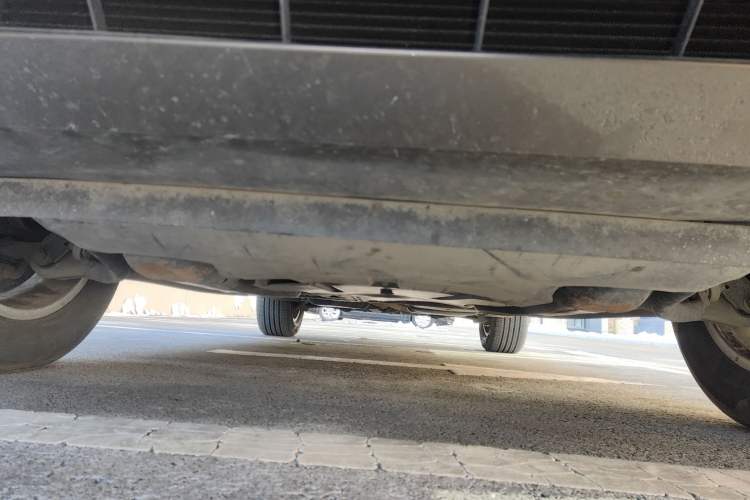 Used Volkswagen Touareg 2015 3.0 TSI Comfort Model Chassis Front
