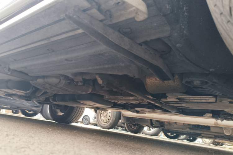 Used Volkswagen Touareg 2015 3.0 TSI Luxury Model Chassis Front Right