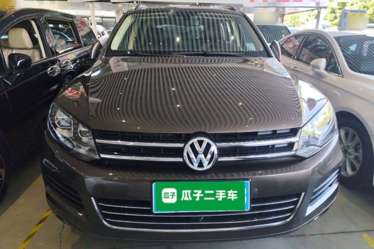 Used Volkswagen Touareg 2015 3.0 TDI Diesel Standard Model Exterior 1