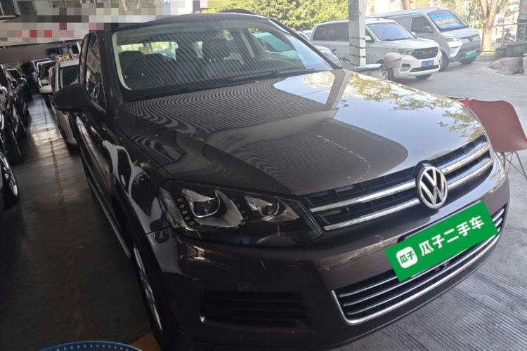 Used Volkswagen Touareg 2015 3.0 TDI Diesel Standard Model Exterior 2