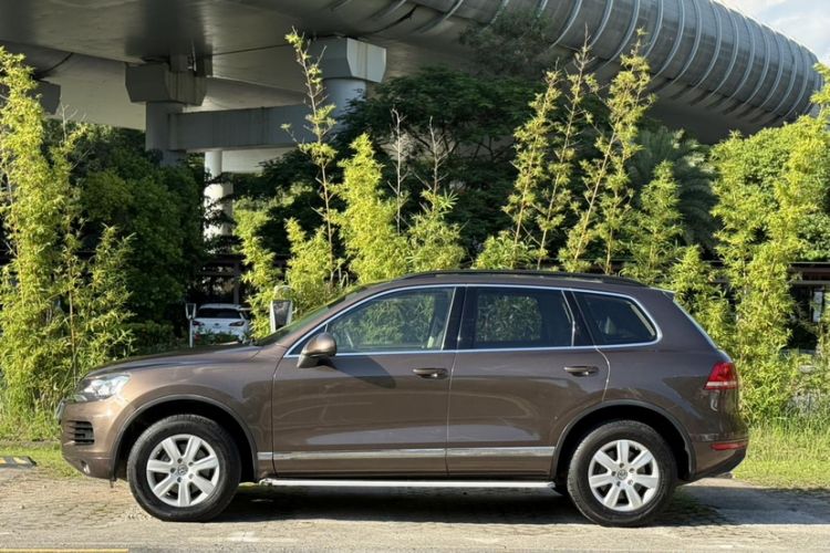 Used Volkswagen Touareg 2015 3.0 TSI Standard Model Exterior 7