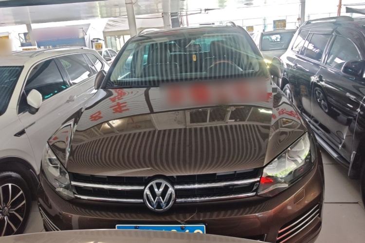 Used Volkswagen Touareg 2015 3.0 TSI Luxury Model Front