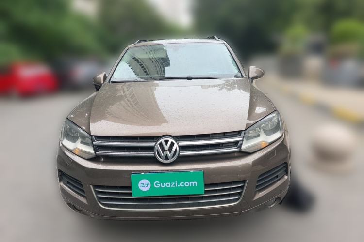 Used Volkswagen Touareg 2015 3.0 TSI Comfort Model Front