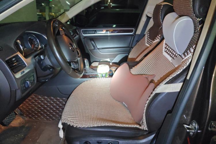 Used Volkswagen Touareg 2015 3.0 TSI Standard Model Left Front Seat