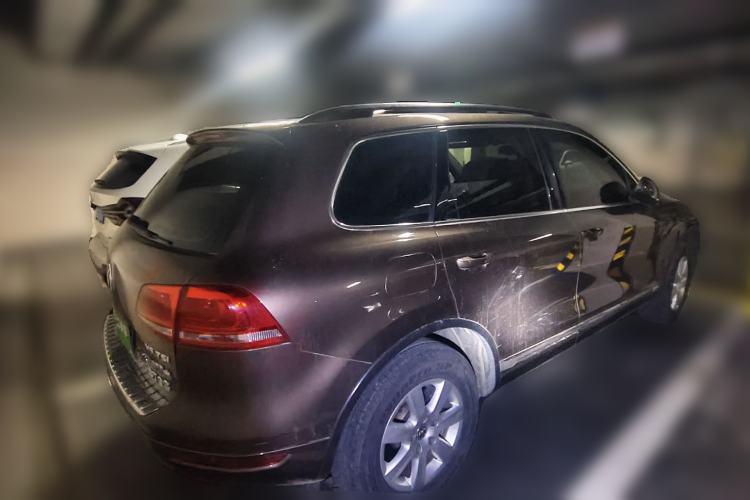 Used Volkswagen Touareg 2015 3.0 TSI Standard Model Rear Right 45 Deg