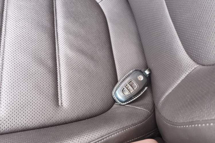 Used Volkswagen Touareg 2015 3.0 TSI Luxury Model Vehicle Key