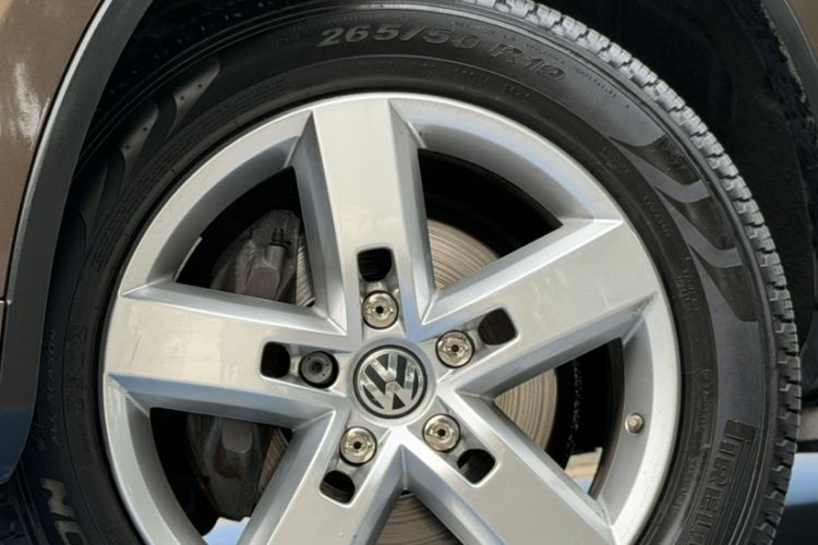 Used Volkswagen Touareg 2015 3.0 TSI Luxury Model Exterior 3