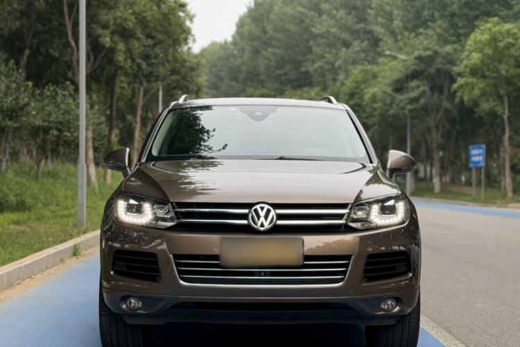 Used Volkswagen Touareg 2015 3.0 TSI Luxury Model Exterior 5