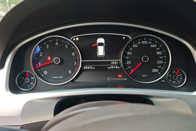 Used Volkswagen Touareg 2015 3.0 TSI Comfort Model Instrument Cluster