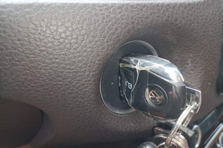 Used Volkswagen Touareg 2015 3.0 TDI Diesel Standard Model Vehicle Key