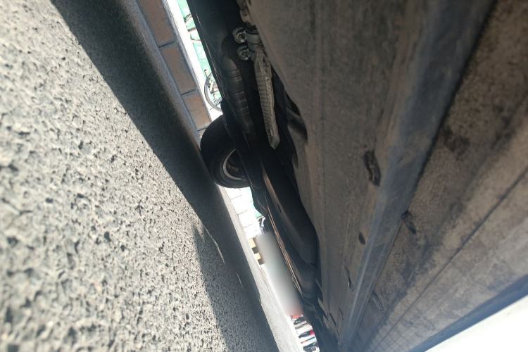 Used Volkswagen Touareg 2015 3.0 TSI Standard Model Chassis Rear Left