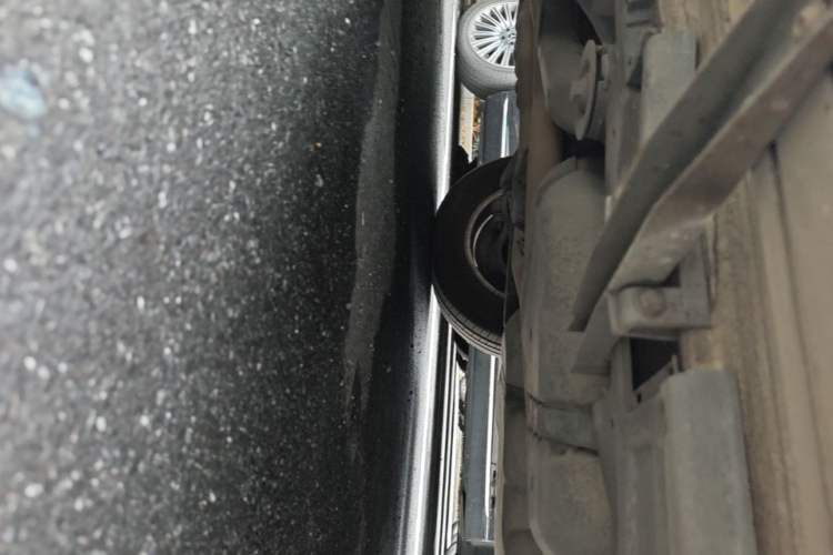 Used Volkswagen Touareg 2015 3.0 TSI Comfort Model Chassis Rear Right