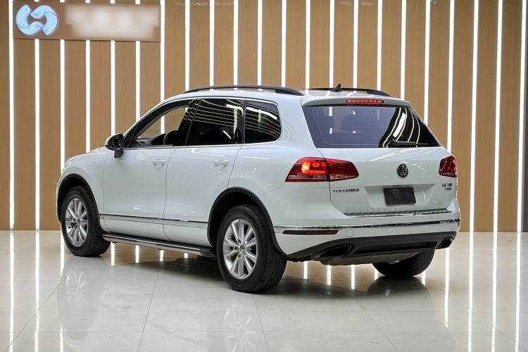 Used Volkswagen Touareg 2015 3.0 TSI Standard Model Exterior 2