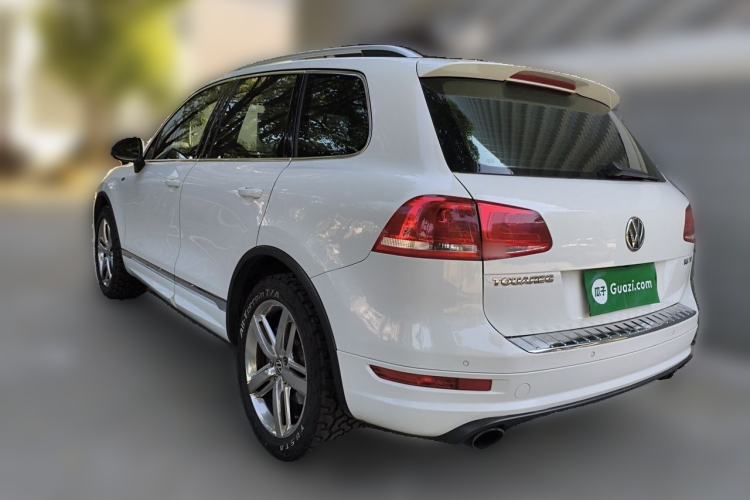 Used Volkswagen Touareg 2015 3.0 TSI Audacious Limited Edition Exterior 3