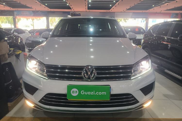 Used Volkswagen Touareg 2015 3.0 TSI Standard Model Front