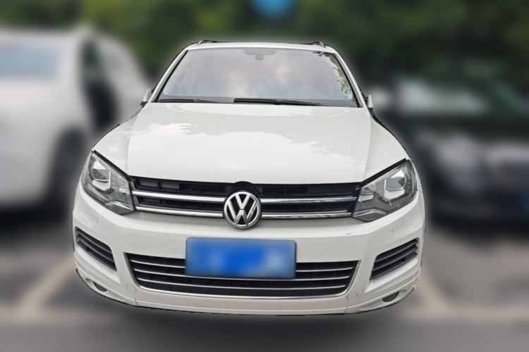 Used Volkswagen Touareg 2015 3.0 TSI Comfort Model Front