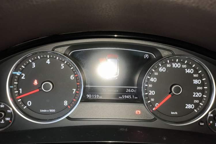 Used Volkswagen Touareg 2015 3.0 TSI Standard Model Instrument Cluster