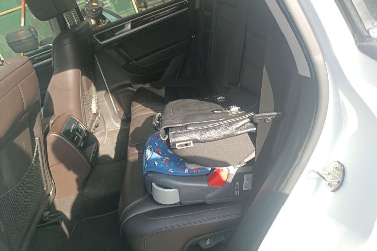 Used Volkswagen Touareg 2015 3.0 TSI Standard Model Left Rear Seat