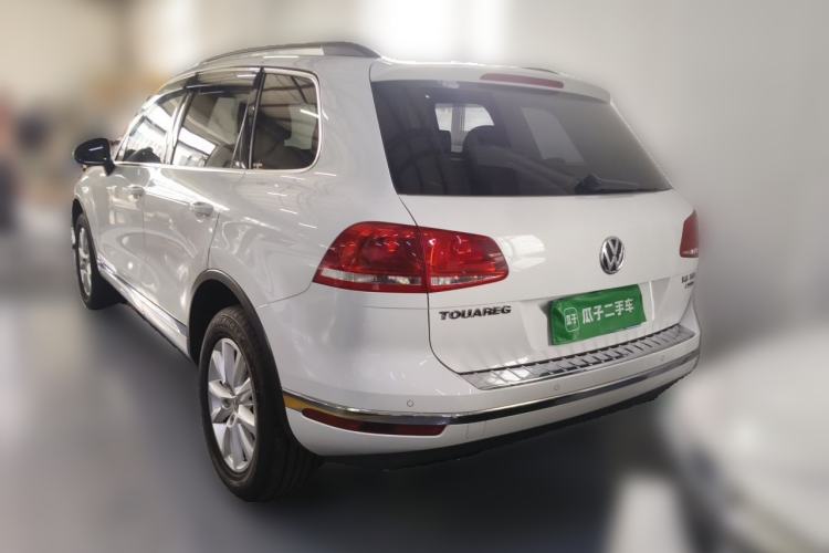 Used Volkswagen Touareg 2015 3.0 TSI Standard Model Rear Left 45 Deg