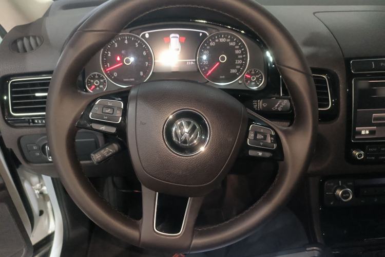 Used Volkswagen Touareg 2015 3.0 TSI Standard Model Steering Wheel