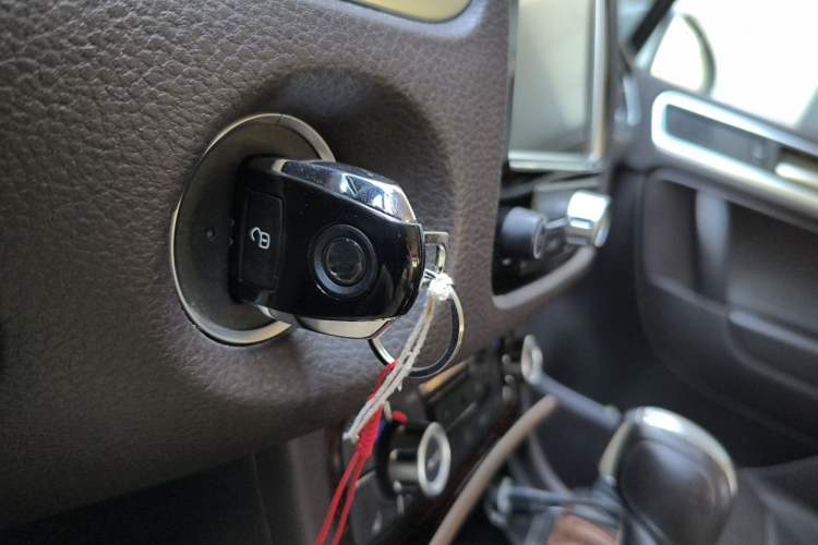 Used Volkswagen Touareg 2015 3.0 TSI Audacious Limited Edition Vehicle Key