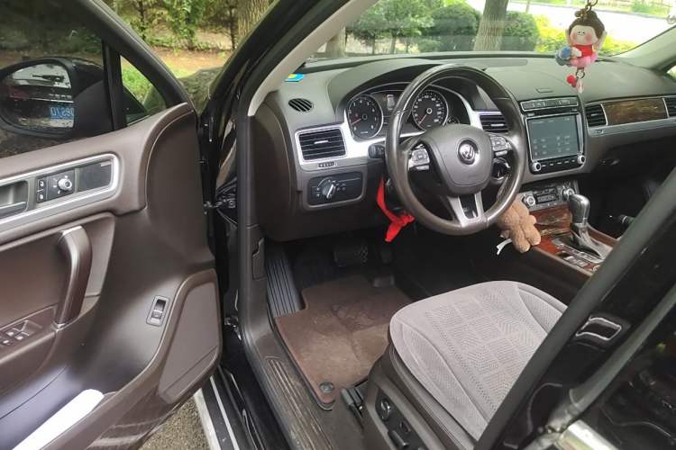 Used Volkswagen Touareg 2016 3.0 TSI Standard Version Driver Seat