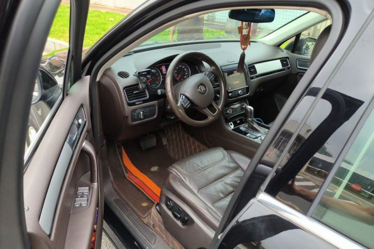 Used Volkswagen Touareg 2016 3.0 TSI Ignis Edition Driver Seat