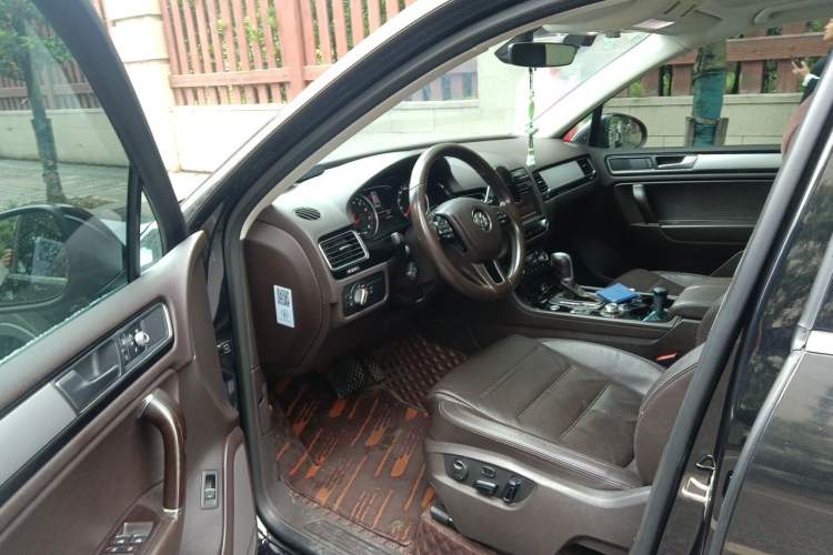 Used Volkswagen Touareg 2016 3.0 TSI Standard Version Driver Seat