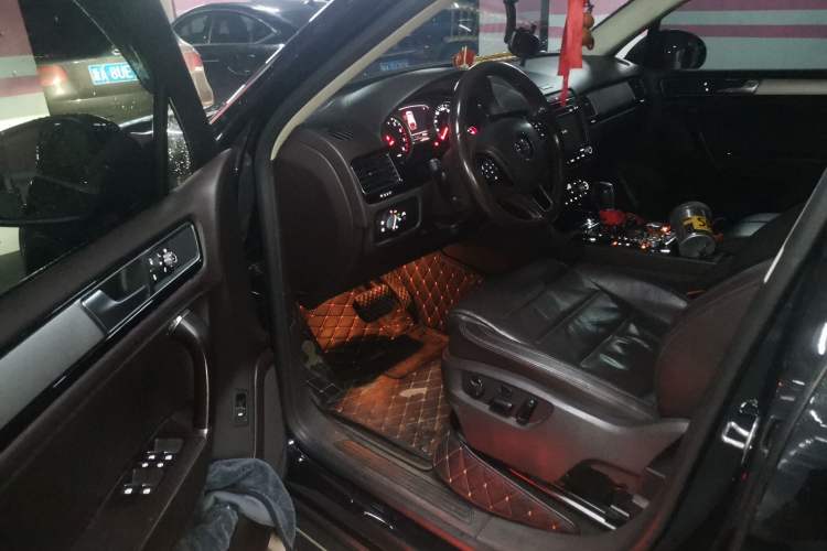 Used Volkswagen Touareg 2016 3.0 TSI Standard Version Driver Seat