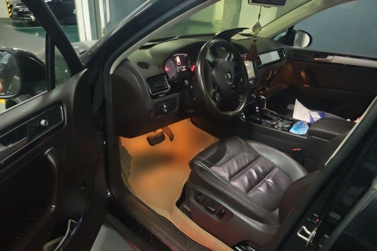 Used Volkswagen Touareg 2016 3.0 TSI Standard Version Driver Seat