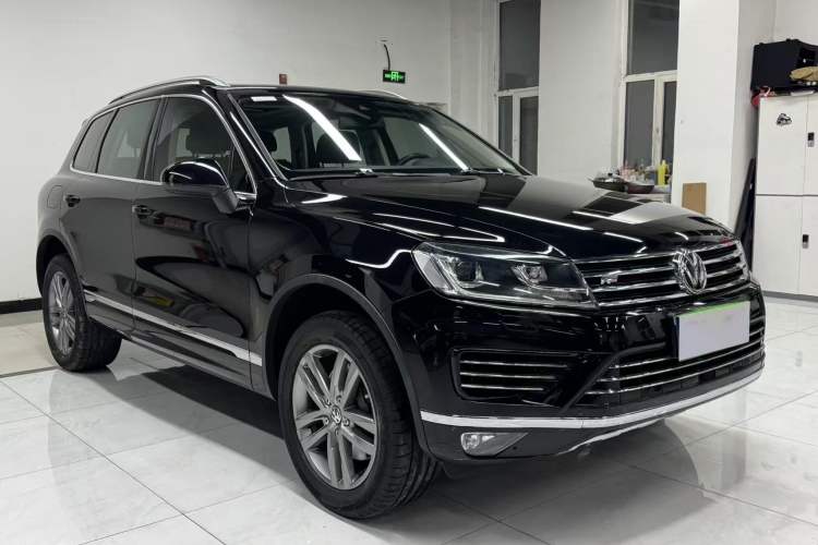 Used Volkswagen Touareg 2016 3.0 TSI High-End Version Exterior 1