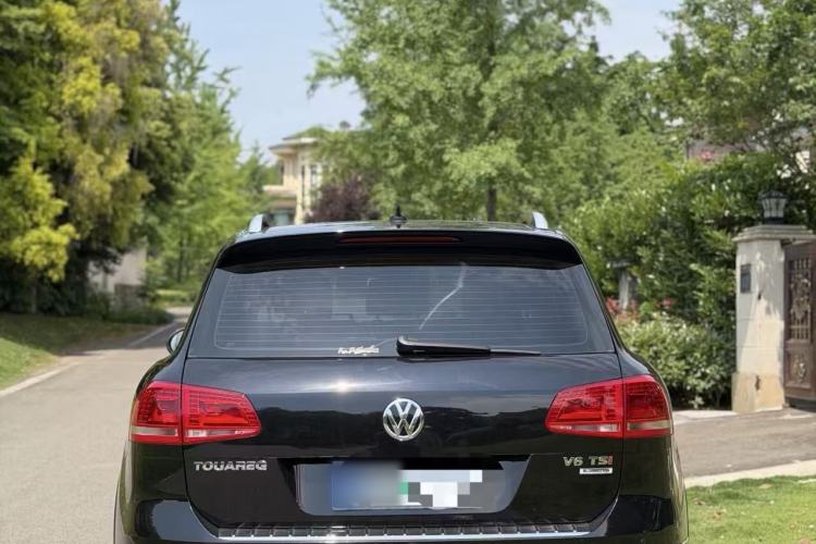 Used Volkswagen Touareg 2016 3.0 TSI High-End Version Exterior 4