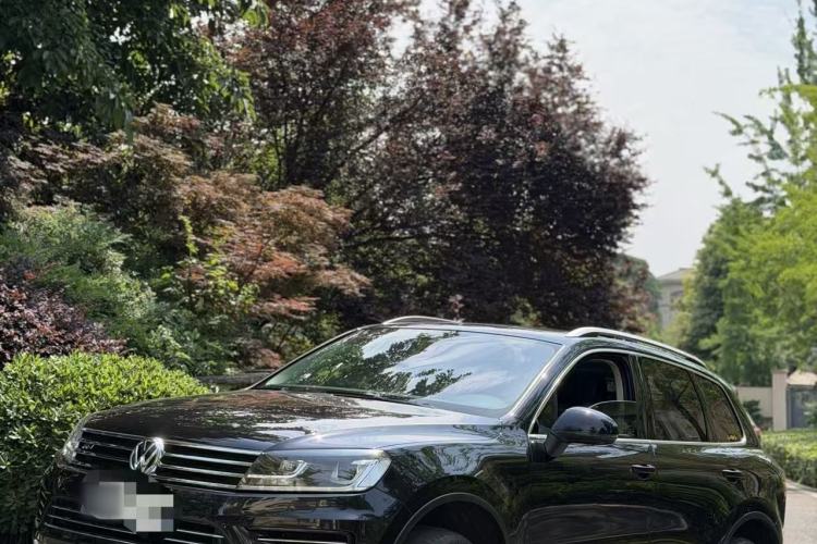 Used Volkswagen Touareg 2016 3.0 TSI High-End Version Exterior 5
