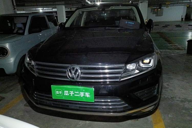 Used Volkswagen Touareg 2016 3.0 TSI Standard Version Front