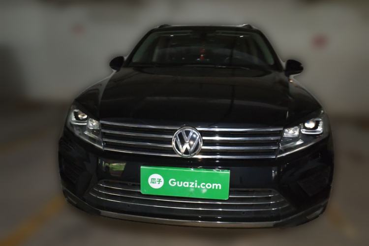 Used Volkswagen Touareg 2016 3.0 TSI Standard Version Front