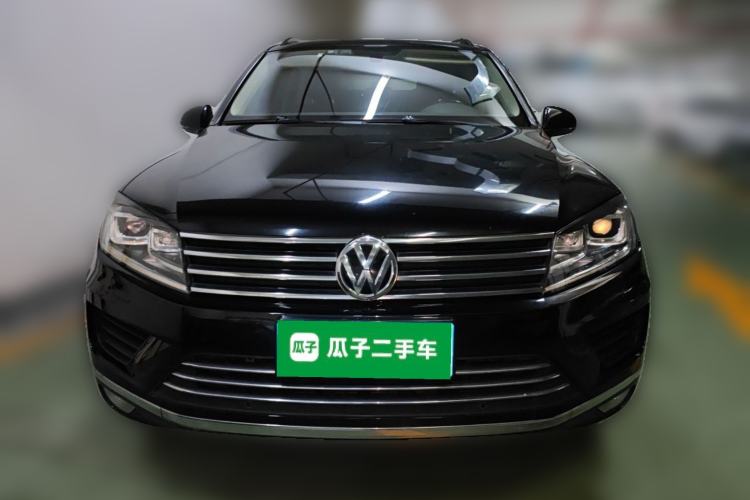 Used Volkswagen Touareg 2016 3.0 TSI Standard Version Front