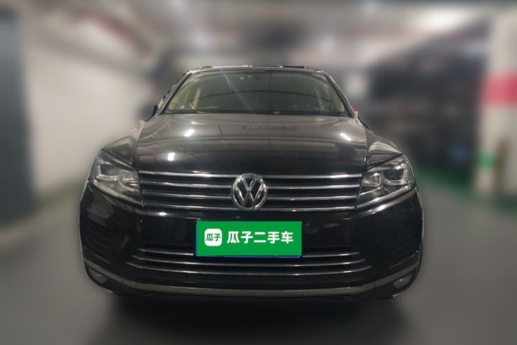 Used Volkswagen Touareg 2016 3.0 TSI Standard Version Front