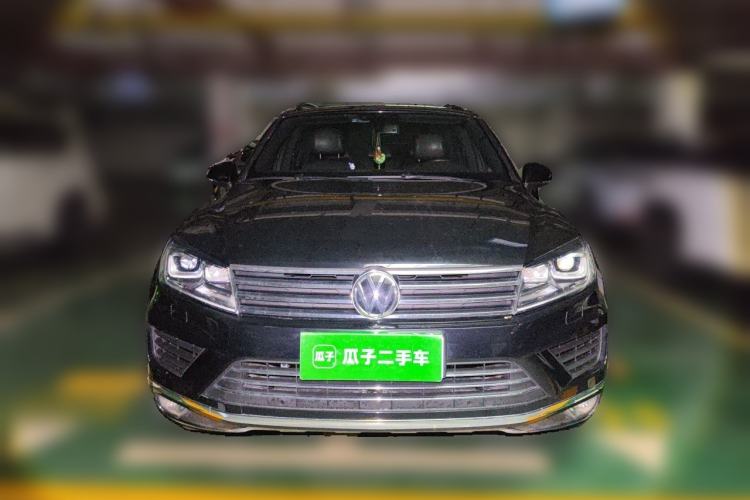 Used Volkswagen Touareg 2016 3.0 TSI Standard Version Front