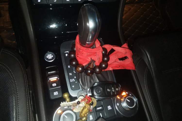 Used Volkswagen Touareg 2016 3.0 TSI Standard Version Gear Lever