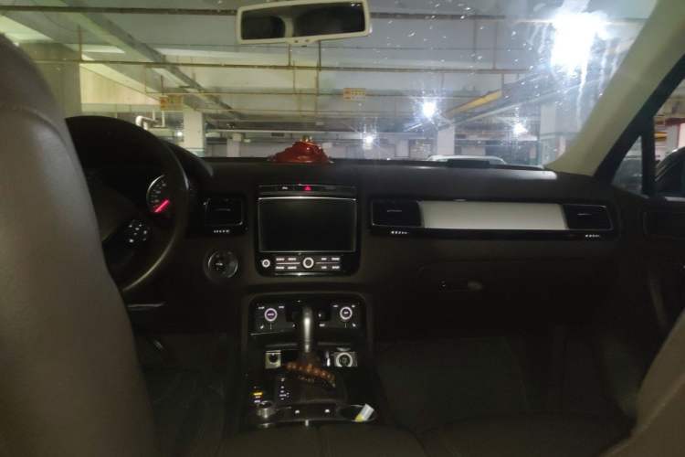 Used Volkswagen Touareg 2016 3.0 TSI Ignis Edition Headliner