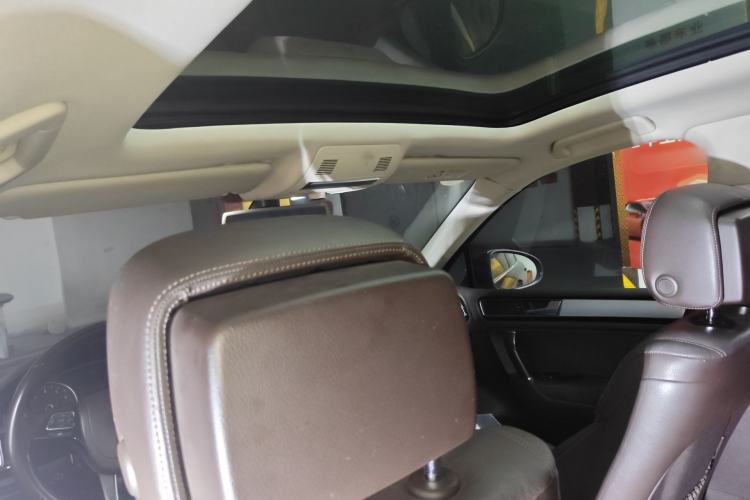 Used Volkswagen Touareg 2016 3.0 TSI Standard Version Headliner