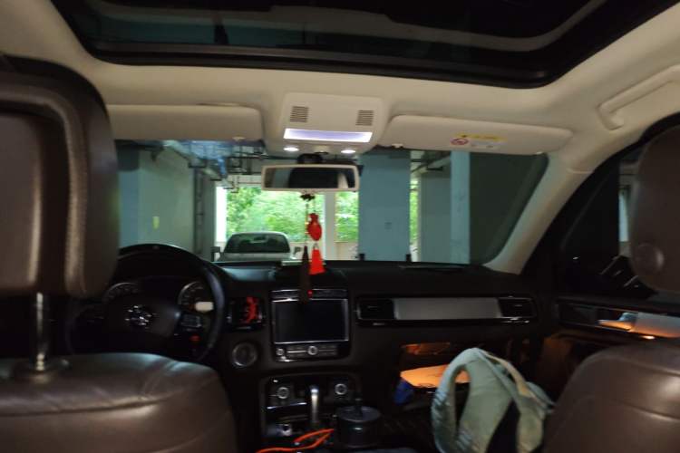 Used Volkswagen Touareg 2016 3.0 TSI Standard Version Headliner