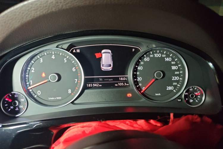 Used Volkswagen Touareg 2016 3.0 TSI Ignis Edition Instrument Cluster