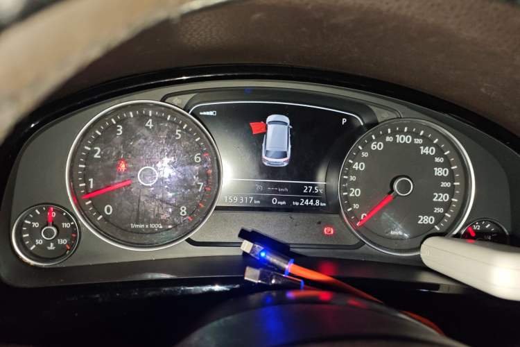 Used Volkswagen Touareg 2016 3.0 TSI Standard Version Instrument Cluster