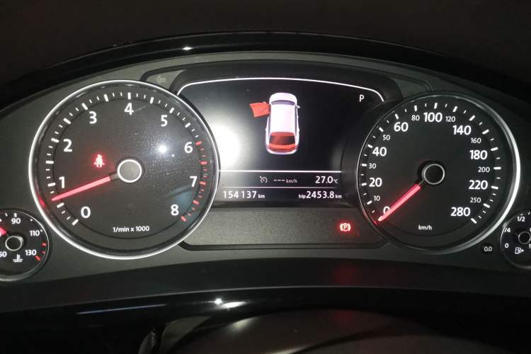 Used Volkswagen Touareg 2016 3.0 TSI Standard Version Instrument Cluster