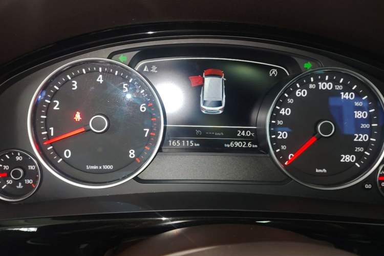 Used Volkswagen Touareg 2016 3.0 TSI Ignis Edition Instrument Cluster